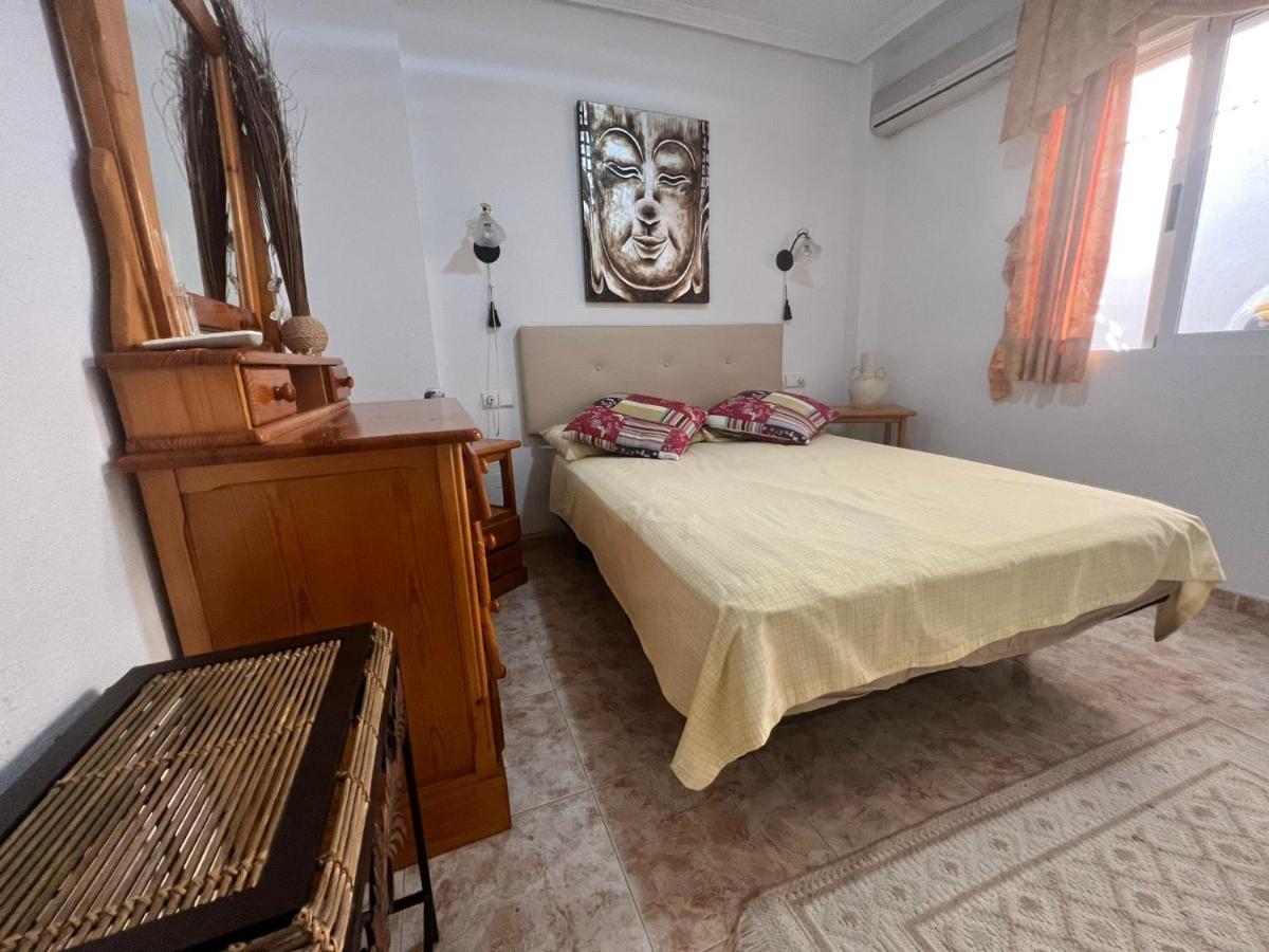Apartment Elaine La Zenia Оріуела Екстер'єр фото